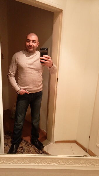  Floridsdorf,   Ashot, 45 ,   ,   