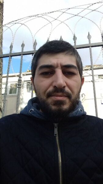  ,   Emil, 40 ,   ,   