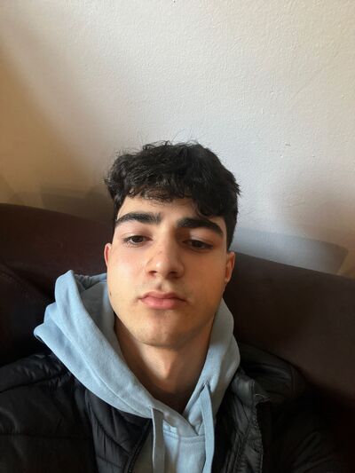  ,   Pavel, 18 ,   ,   