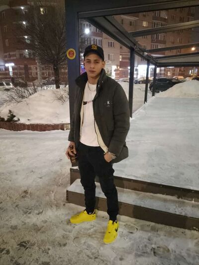  ,   Cristian, 25 ,   ,   