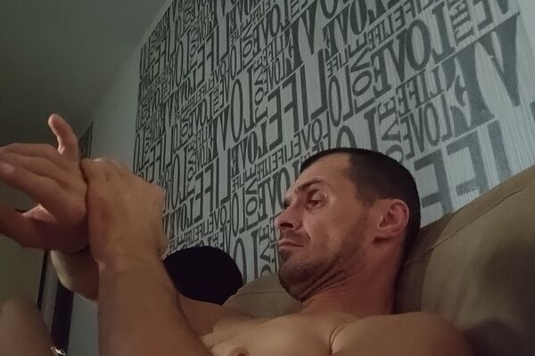  ,   Slava, 46 ,   ,   