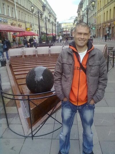  ,   Aiks, 42 ,   