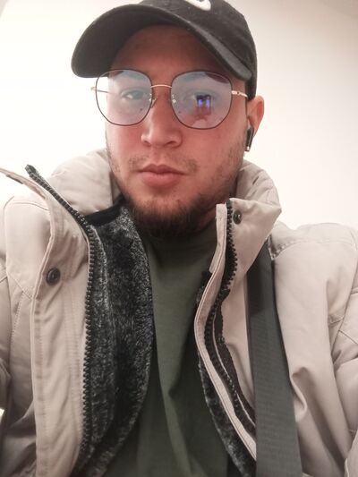  ,   Oscar, 24 ,   ,   