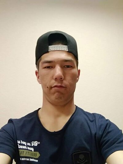  ,   Akbar, 29 ,  