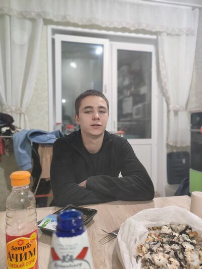  ,   Denis, 24 ,   ,   