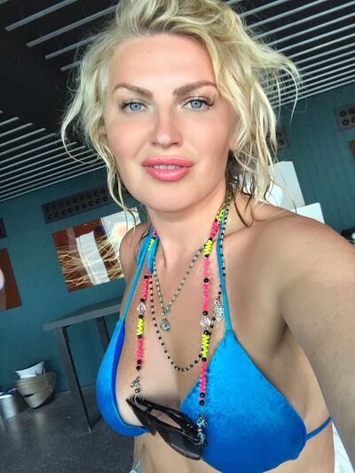  ,   Olga, 42 ,   ,   