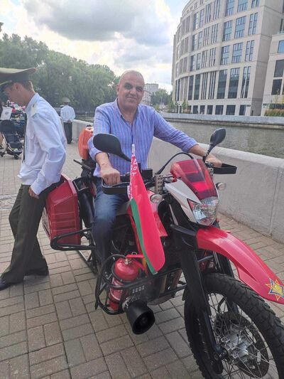  ,   ANAR, 42 ,   ,   , c 