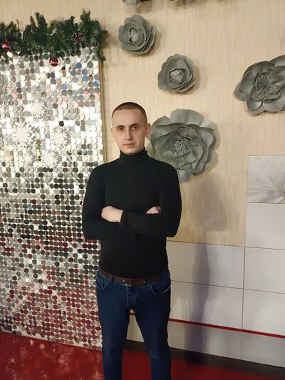  ,   Ruslan, 28 ,   ,   