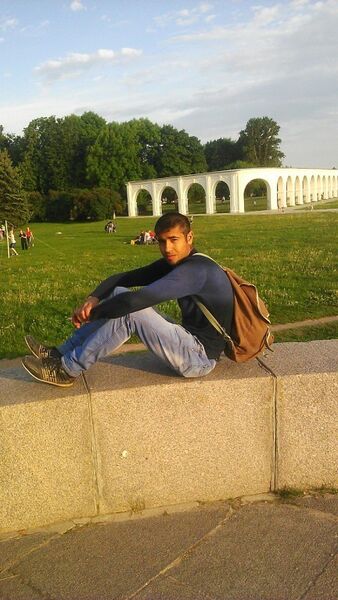   ,   Ahmadjon, 29 ,  