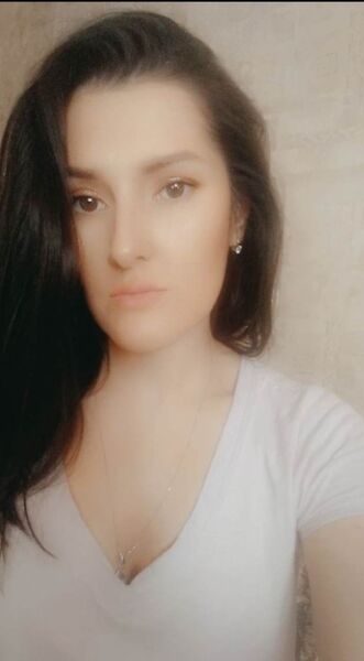  ,   Adelina, 38 ,   c 