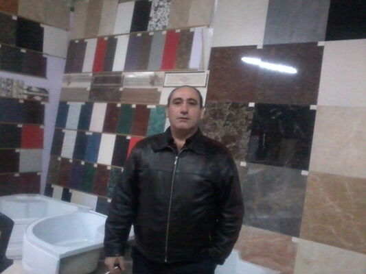  ,   LEON, 51 ,   
