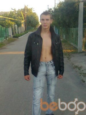  ,   Vasia, 34 ,   
