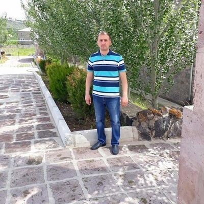  ,   Artur, 41 ,   ,   , c 