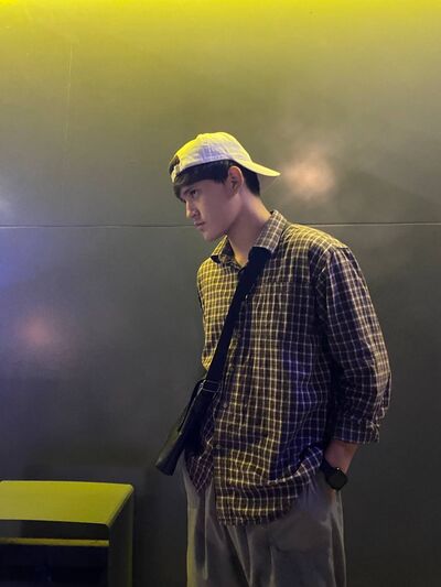 ,   Nurik, 20 ,   ,   