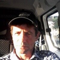  10077136  Viktor, 48 ,    