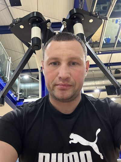  Deggendorf,   Vitalii, 30 ,     , c , 