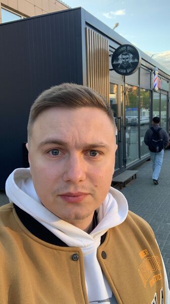  ,   Artem, 33 ,   ,   