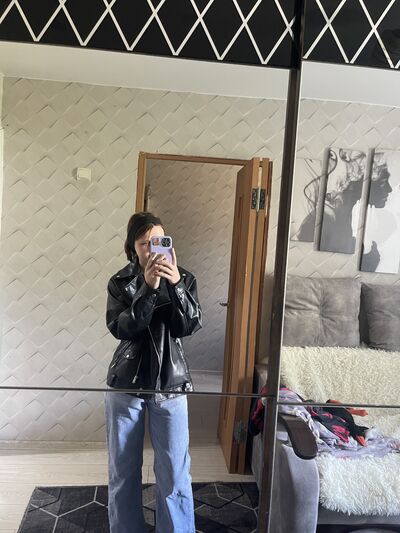 --,   , 19 ,   c 