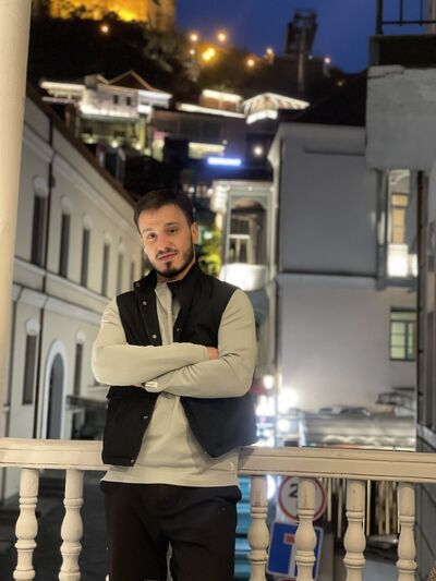  ,   Huseyn, 28 ,   ,   