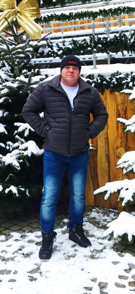  Esslingen,   Sergej, 44 ,   ,   , c , 