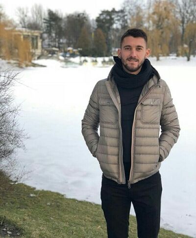  ,   Anton, 33 ,   ,   , c , 