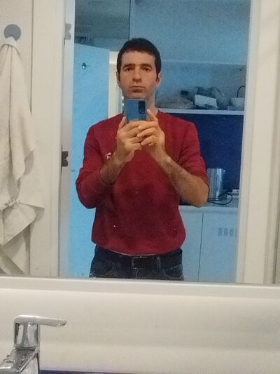  ,   Araz, 32 ,   ,   , c , 