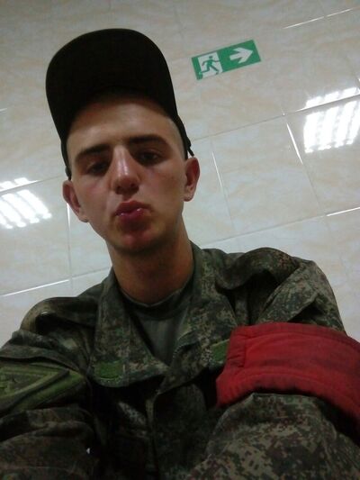  -,   Alexander, 26 ,   ,   , c 