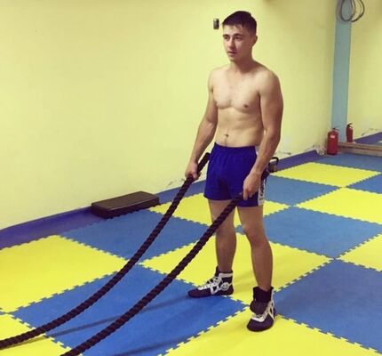  ,   Alexander, 29 ,   c 