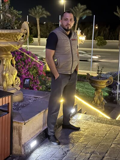  ,   Parviz, 36 ,   ,   , c 