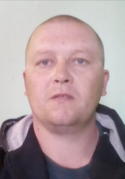  ,   Viktor, 41 ,   ,   , c 