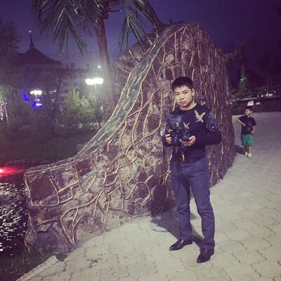  -,   Ali, 40 ,   ,   , c 