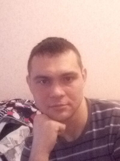  ,   Roman, 40 ,  