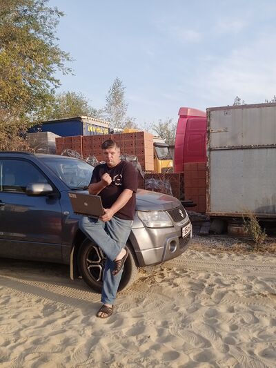  ,   Alexander, 46 ,     , c 