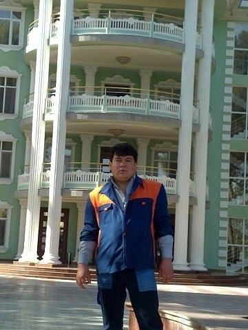  ,   Ulugbek, 40 ,   