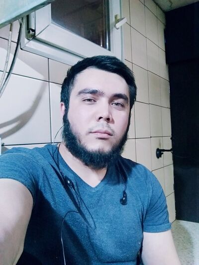  -,   Sheroz, 32 ,   