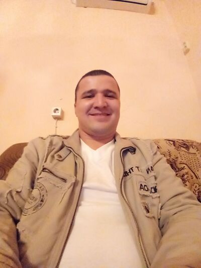  ,   Avazbek, 33 ,   ,   , c 