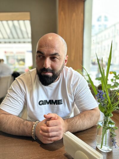  ,   Tamer, 41 ,   ,   