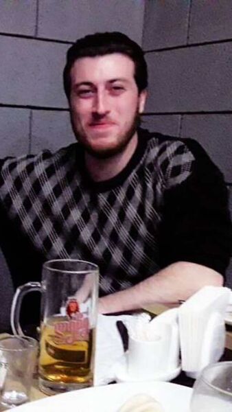  ,   Temo, 32 ,  