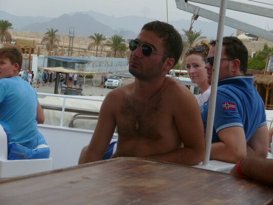  ,   Alex, 39 ,   ,   , c 