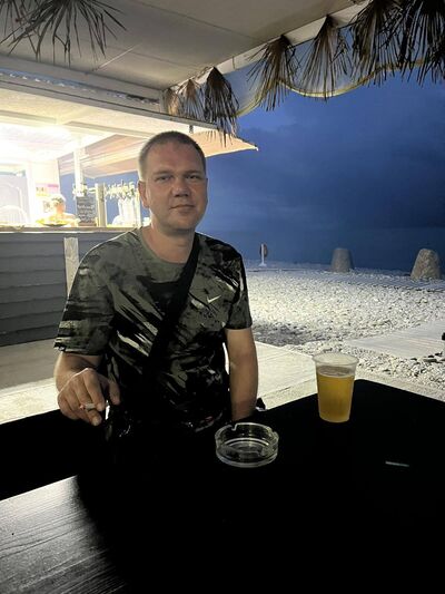  ,   , 44 ,   c 