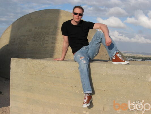  ,   Giga, 40 ,  