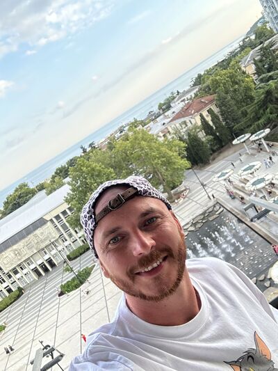  ,   Ernest, 34 ,   ,   