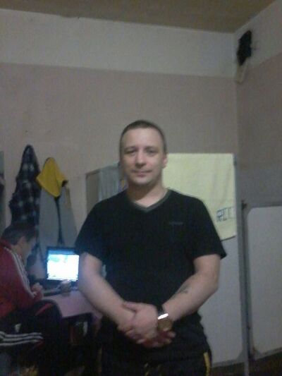  ,   Aleksandr, 44 ,   