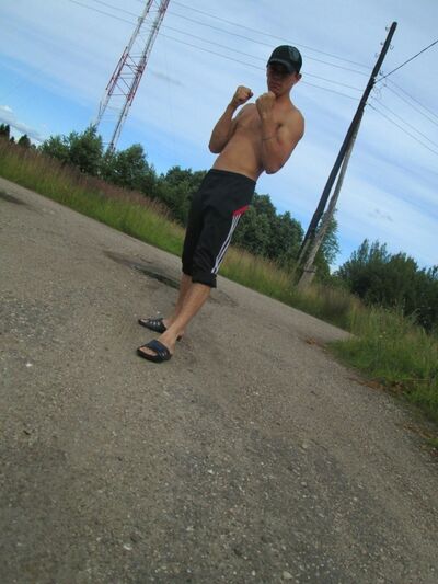  ,   Aleksei, 36 ,   ,   , c 