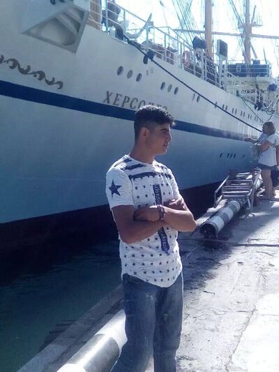  ,   Amonbek, 28 ,   ,   