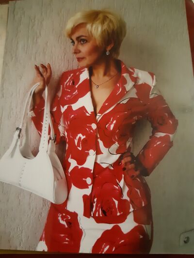  Santa Venerina,   Ela, 57 ,     , c 