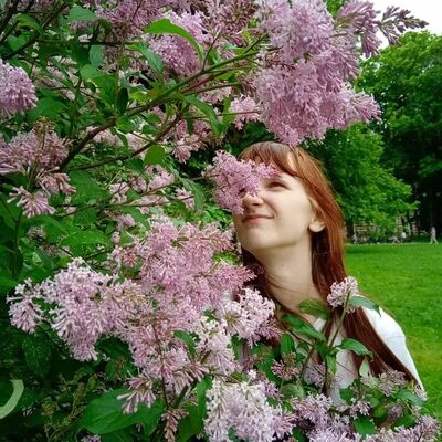  ,   Alisa, 24 ,   