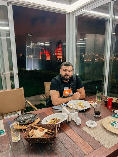  ,   Khagani, 32 ,   ,   
