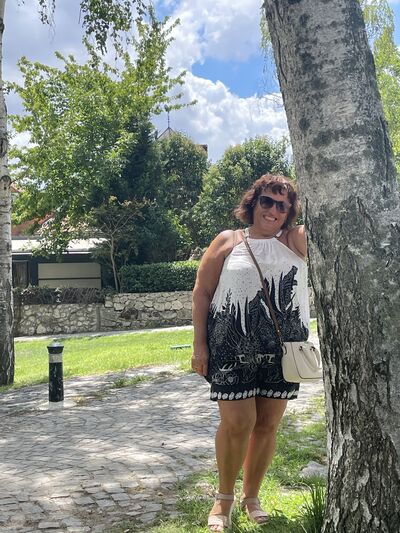  ,   Azize, 62 ,   ,   