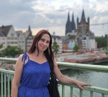  Bergisch Gladbach,   , 43 ,   c 